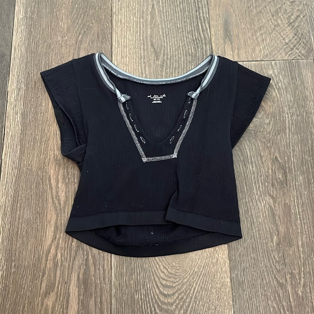 Urban outfitters go for gold top